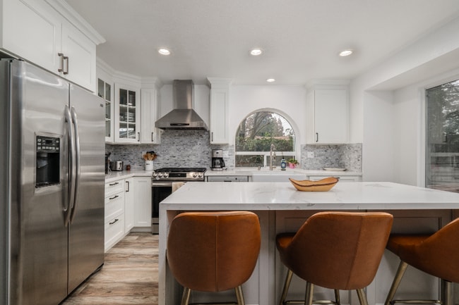 Building Photo - 9161 Kneeland Ct