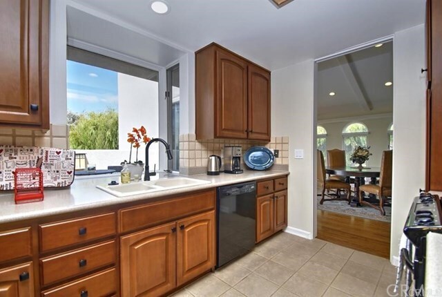 Foto del edificio - 6177 El Tordo