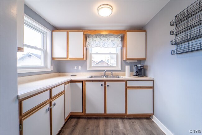 Foto del edificio - 217 N Caroline St