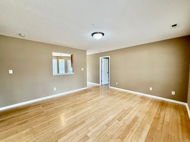 Foto del edificio - 132 Brook Pl