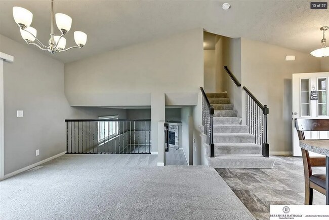 Foto del edificio - 19081 Cottonwood St