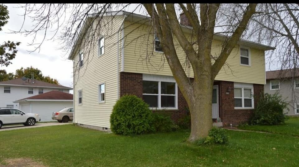 2201 Carmen Ave, Sheboygan, WI 53081 Townhome Rentals in Sheboygan WI