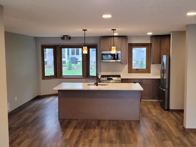 Foto del edificio - 1450 66th Ave NE
