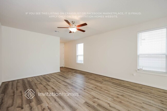 Building Photo - 4727 Audubon Pl