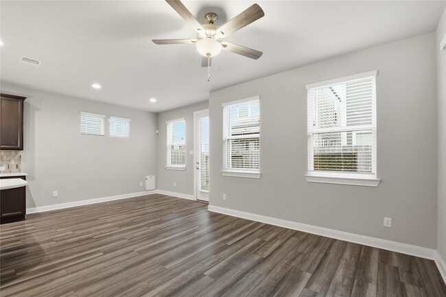 Building Photo - 4106 Split Ivy Dr