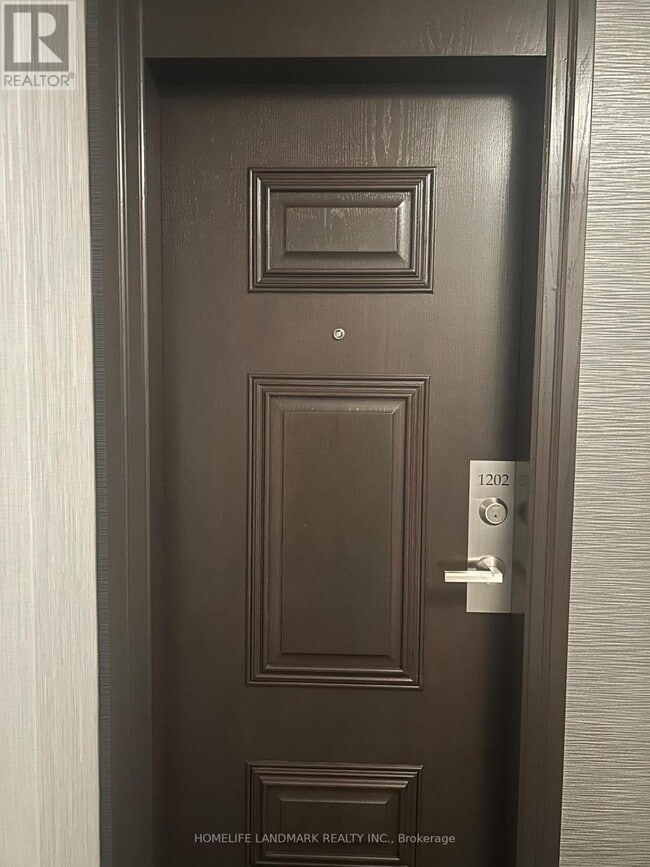 Building Photo - 29 Pemberton Ave