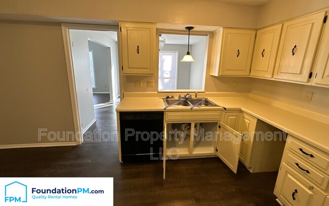 Foto del edificio - 2292 Foxmoor Ln