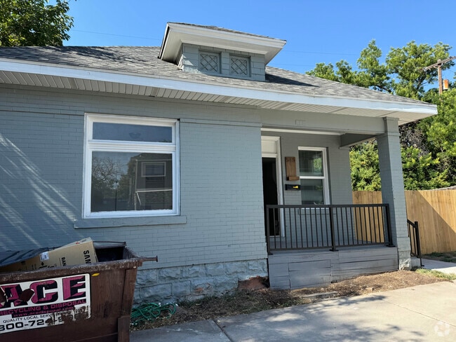 Building Photo - 545 E 600 S