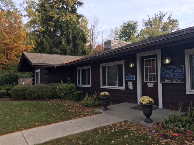 Leasing Office - Covey Run Apartments