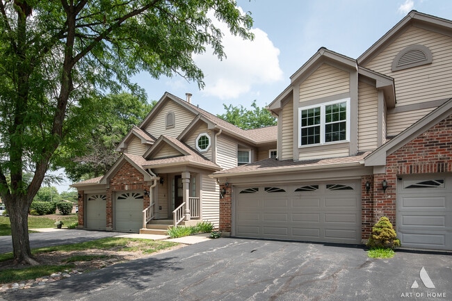 Building Photo - 115 Old Oak Ct E