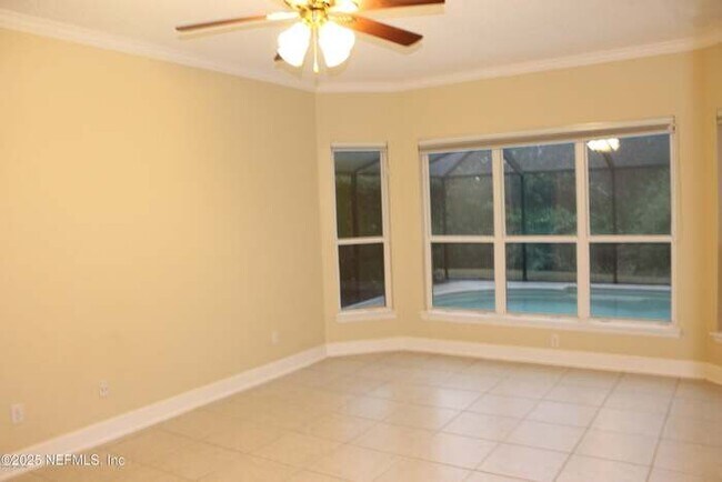 Building Photo - 3149 La Reserve Dr