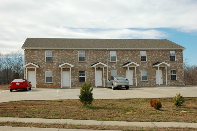 Primary Photo - 1210 Ash Ridge Dr