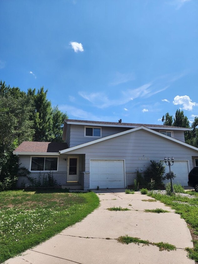 Primary Photo - Beautiful Townhome