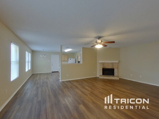 Foto del edificio - 537 Linacre Dr