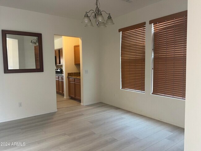 Foto del edificio - 6898 S Onyx Dr