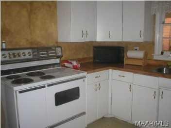 Building Photo - 513 Forest Hills Dr