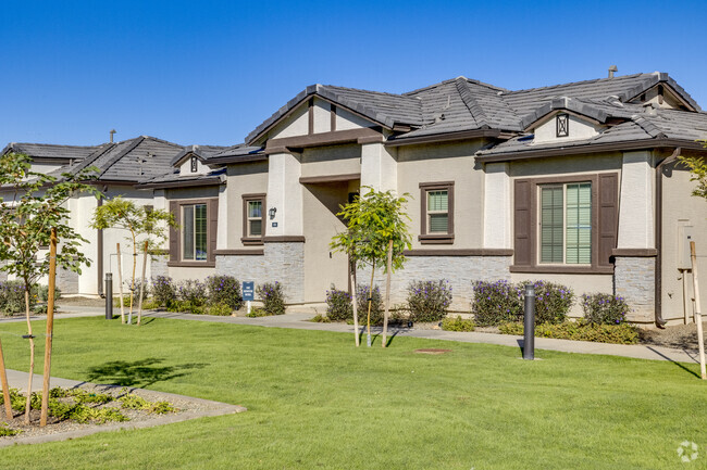 Building Photo - The Crofton at Sheely Farms