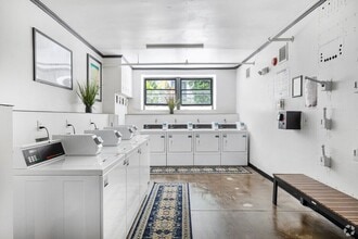 Interior Photo - The Commodore