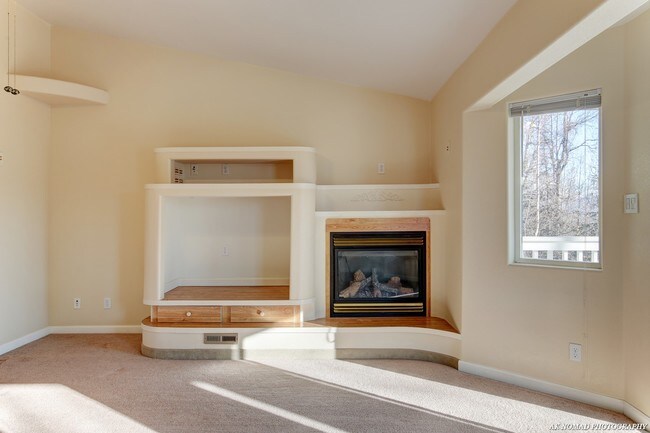 Building Photo - 8355 S Foxworth Dr