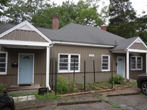 Building Photo - 434 S Greensboro St