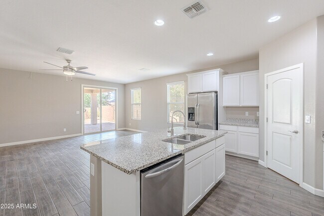 Building Photo - 13606 W Desert Moon Way