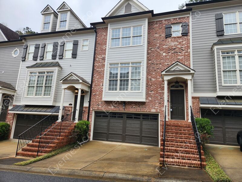 Foto principal - 12095 Stone Brook Cove