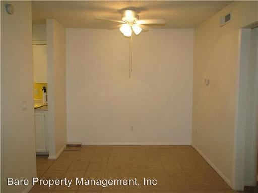 Building Photo - 818 Cardinal Creek Blvd