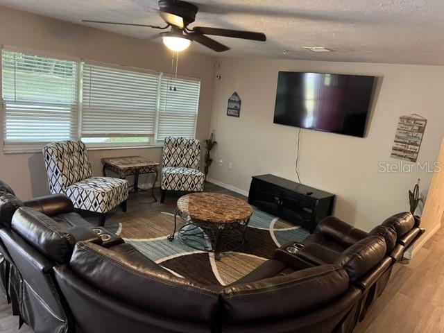 Foto del edificio - 9650 US-441