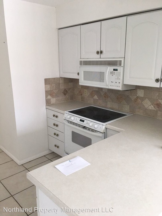 Foto del edificio - 2 br, 2 bath House - 115 Dexter #3
