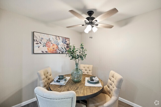 Foto del interior - The Oaks Apartments