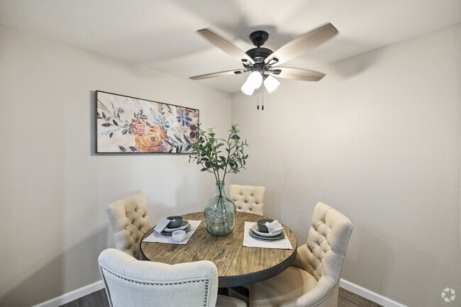 Interior Photo - The Oaks Apartments