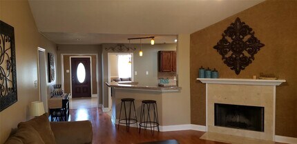 Building Photo - 205 Sharnoll Cir
