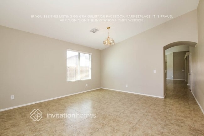 Foto del edificio - 2628 W Tamarisk Ave