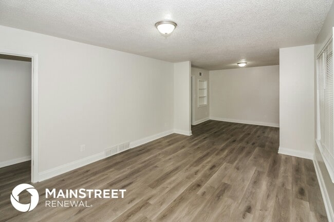 Building Photo - 3621 Mozelle St