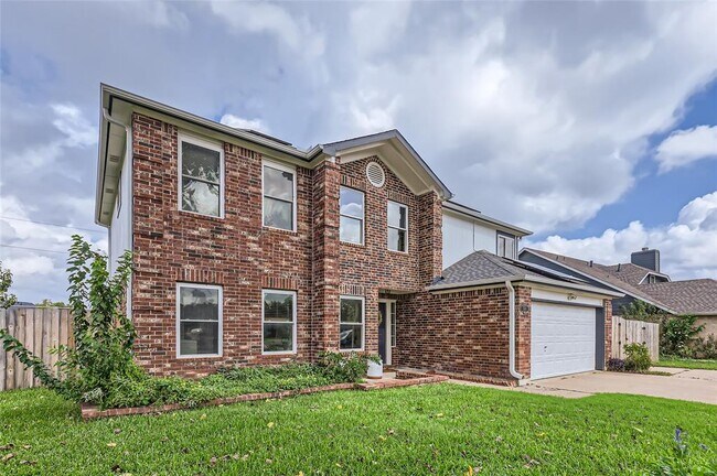 Foto del edificio - 500 Hawthorn Ln