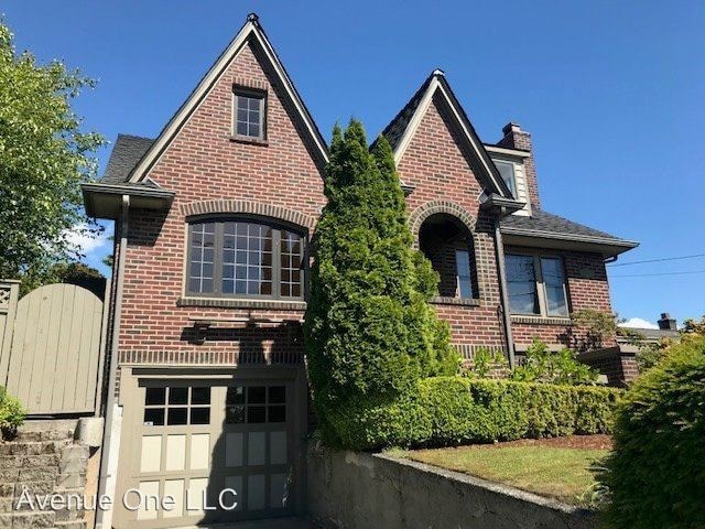 Primary Photo - 5 br, 3 bath House - 2814 28th Ave W