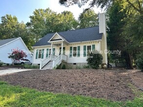 Building Photo - 1811 Kelly Glen Dr