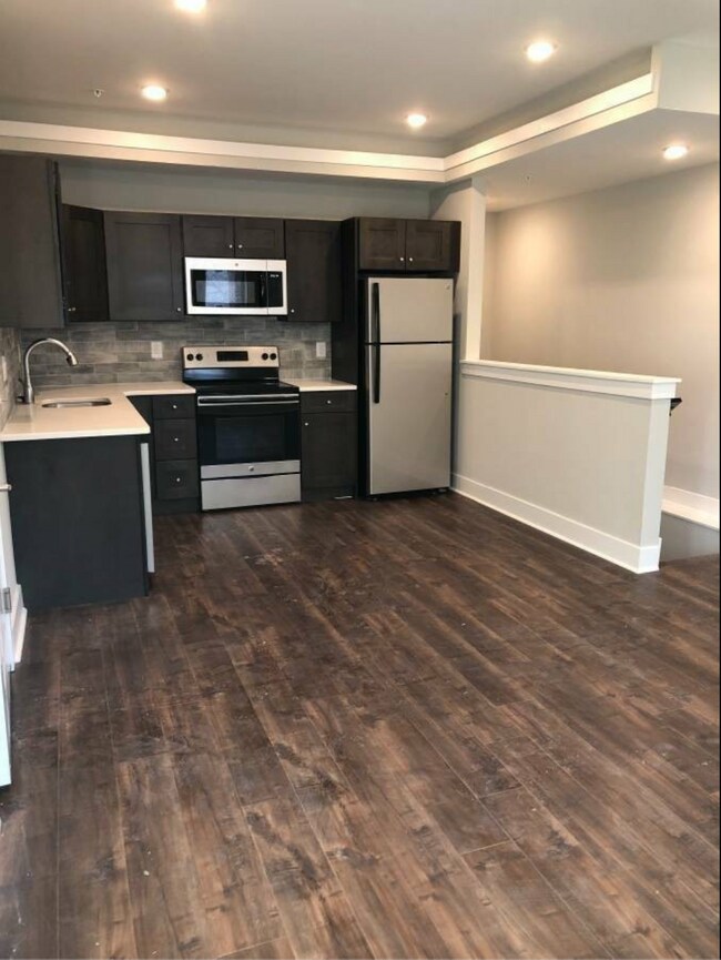 Foto del edificio - 1415 N Franklin St