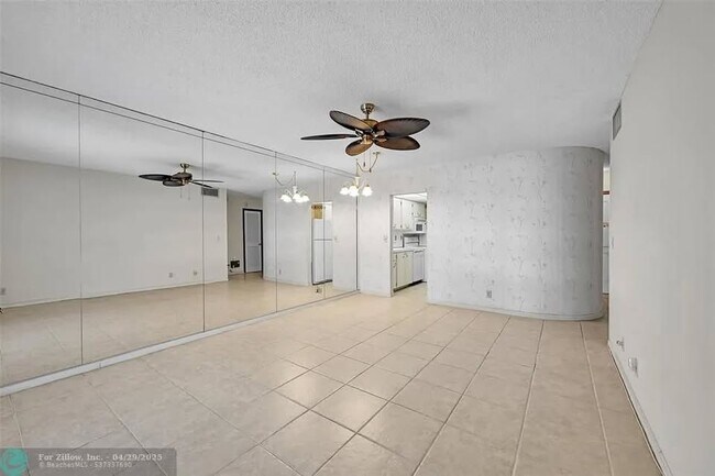 Foto del edificio - 6700 NE 22nd Way
