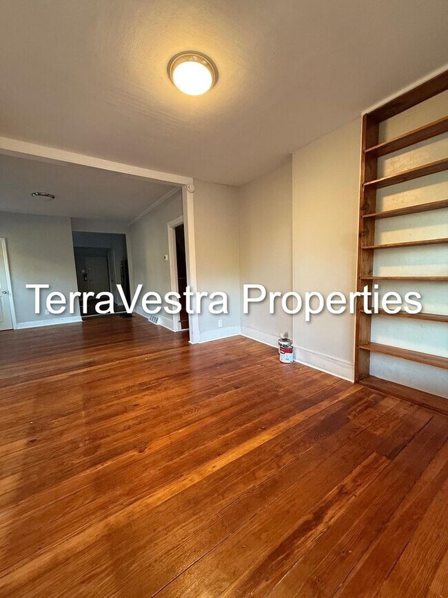 Foto del edificio - 326-328 S 5th St