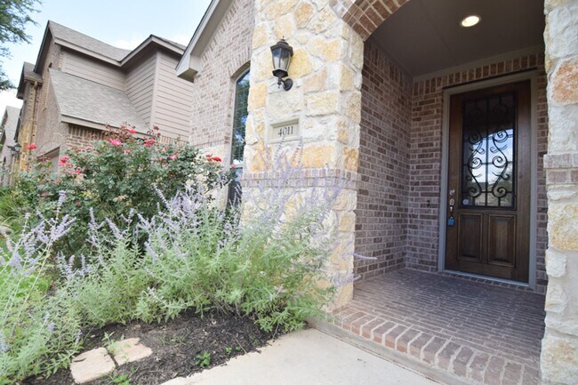 Foto del edificio - 4011 Gloucester Dr