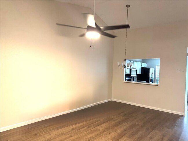 Foto del edificio - 2158 Cypress Bay Blvd