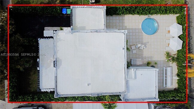 Foto del edificio - 745 NW 47th St