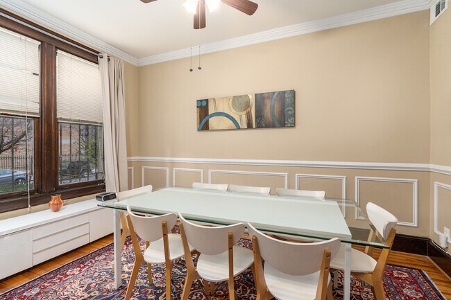 Foto del edificio - 724 13th St SE