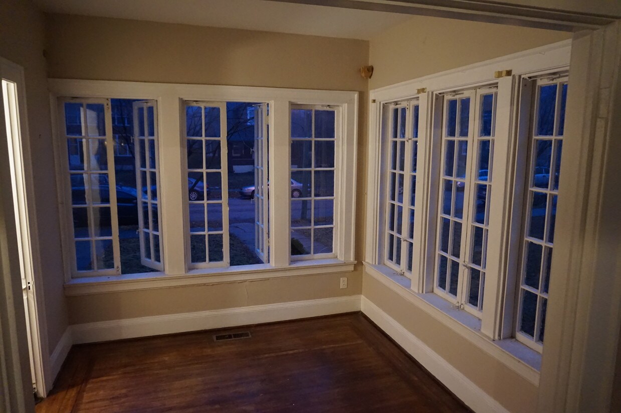 Foto principal - 2321 Glenmary Ave