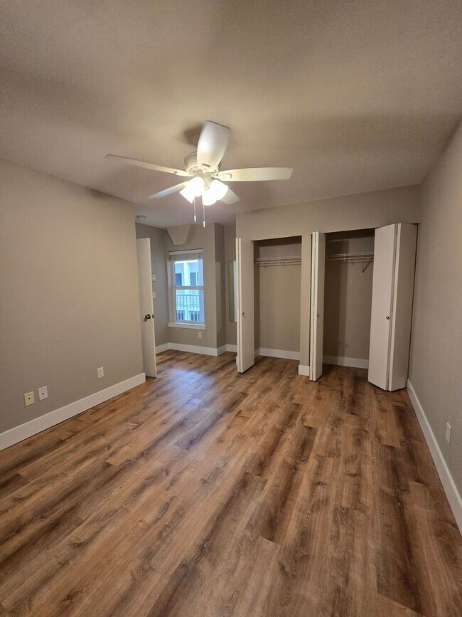 Foto del edificio - 2 Bedroom 1 Bathroom Condo in Downtown Bellingham