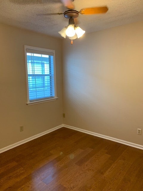Building Photo - 1769 Wayland Park Dr
