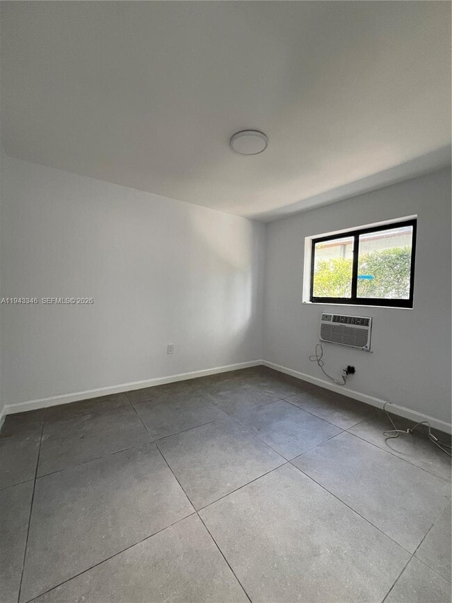 Foto del edificio - 963 NW 5th St