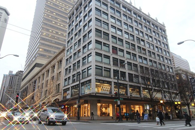 Interior Photo - Sixth & Pine Building