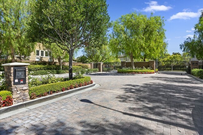 Building Photo - Northwood Pointe Home for Lease